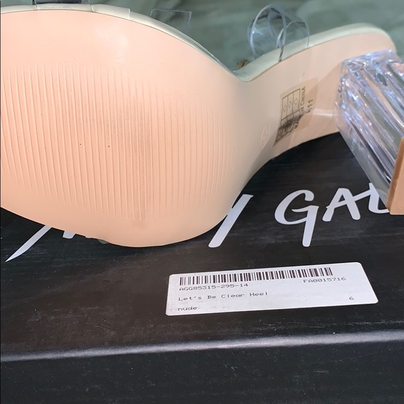 Clear Heels - Picture 2 of 4